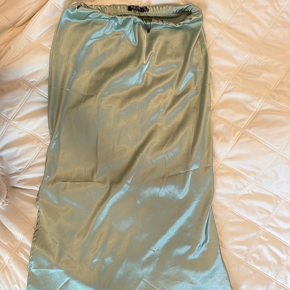 Nastygal maxi skirt w/ slit